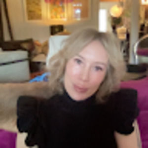 Meet your Posher, Holly